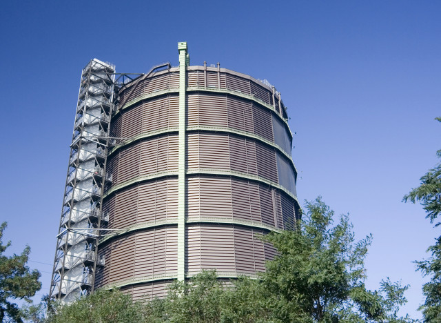 gasometer