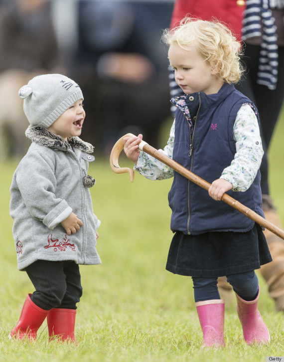 savannah and isla phillips