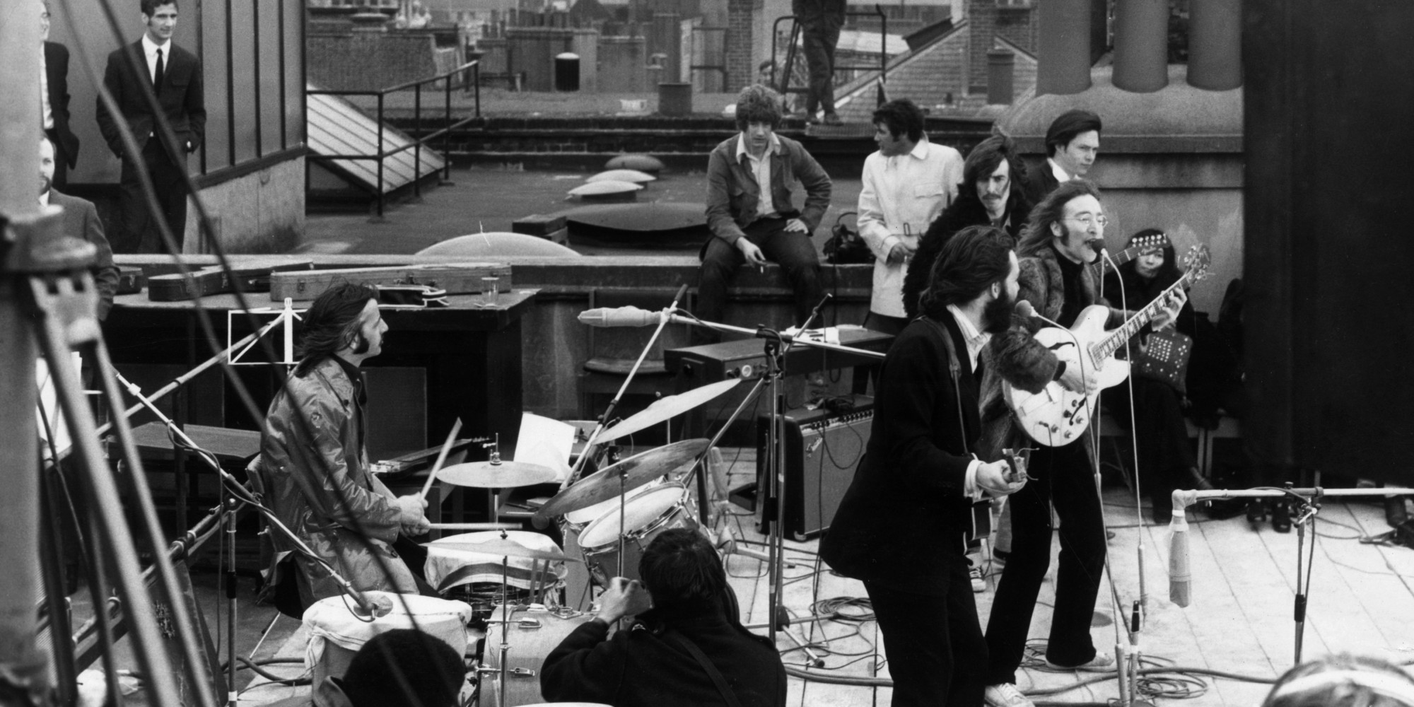 The Beatles Rooftop Concert The Fab Four S Final Performance Turns 45 Huffpost