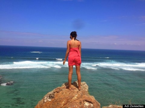 Don't Date A Girl Who Travels