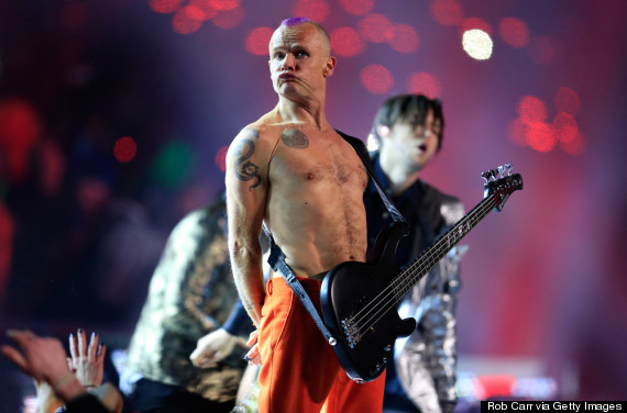 [Imagen: o-RED-HOT-CHILI-PEPPERS-570.jpg]