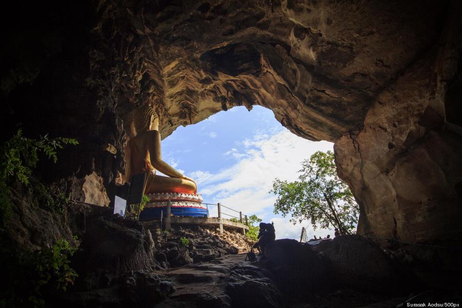 Buddhist Cave Temples Are Jaw-Droppingly Gorgeous O-TEMPLE-CAVE-THAILAND-900