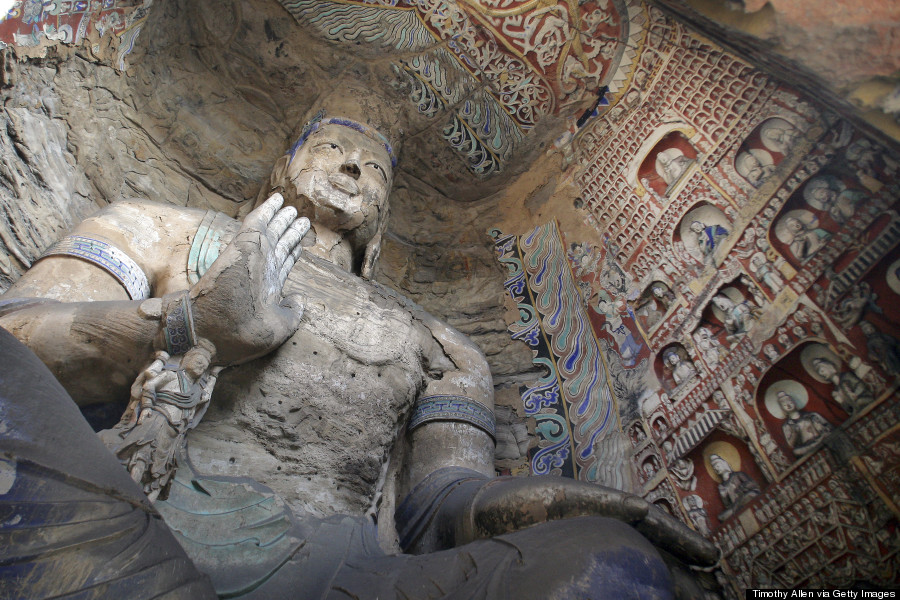 Buddhist Cave Temples Are Jaw-Droppingly Gorgeous O-YUNGANG-900