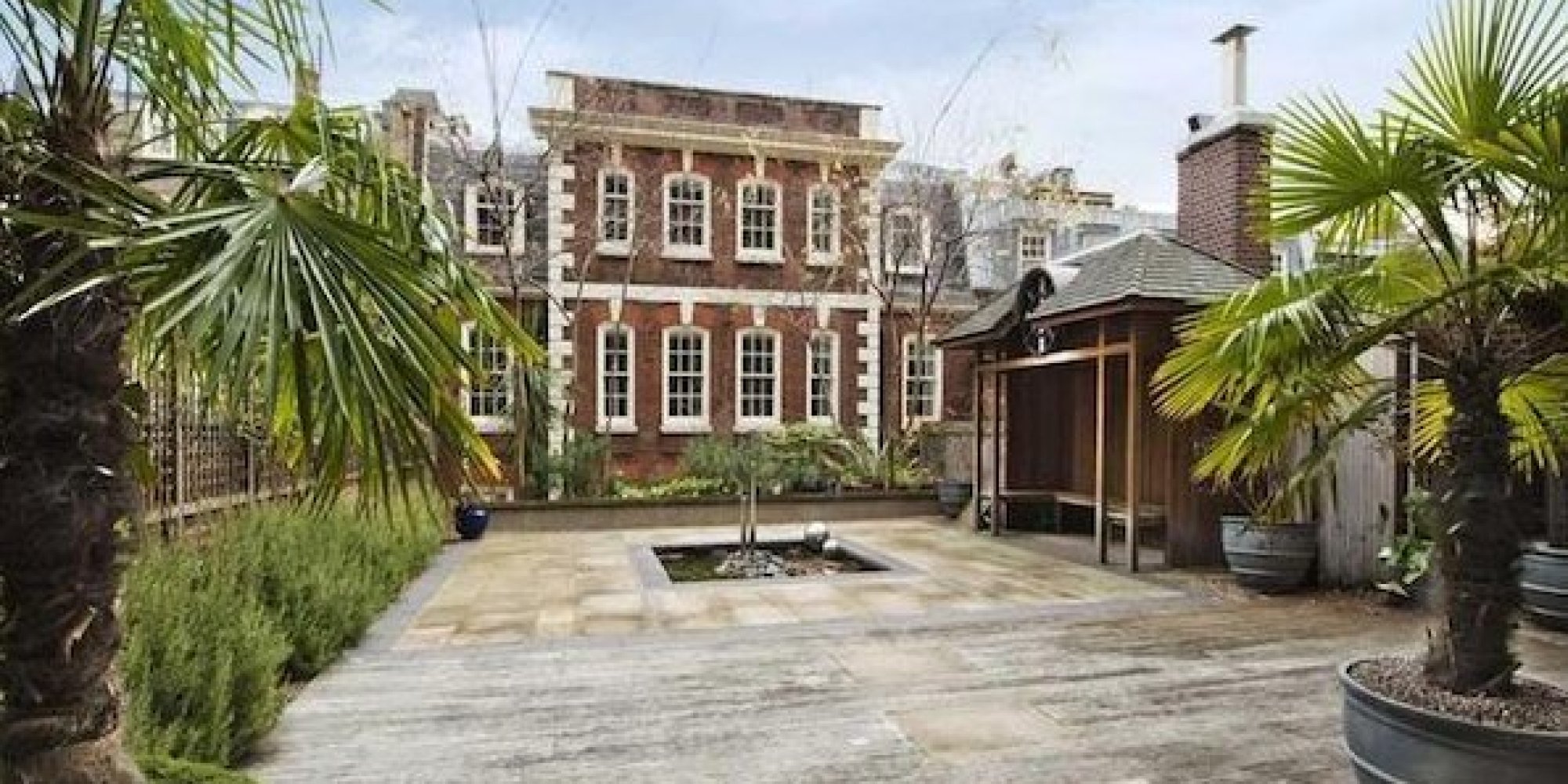 £90m Mayfair Home With 21 Bedrooms And Garage That Can Fit 4 Limos On