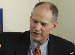 Primary Defeats Spotlight Disappearing Center in American Politics