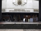 Ukraine: Pro-Russia Gunmen Seize Government Buildings In Crimea