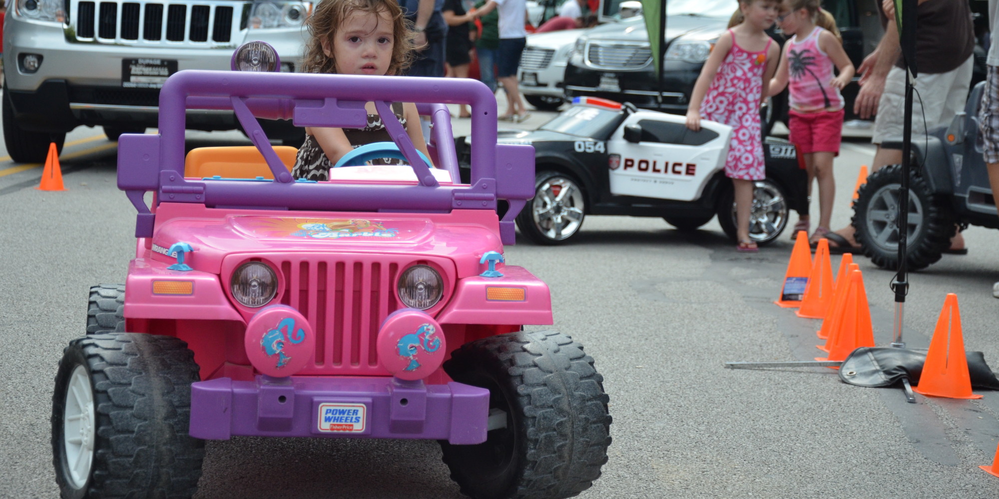 extreme barbie jeep racing