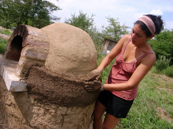 Outdoor Pizza Oven: Build Your Own For $20