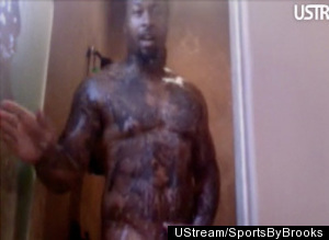 Darnell Dockett Showering Showers Naked Nude