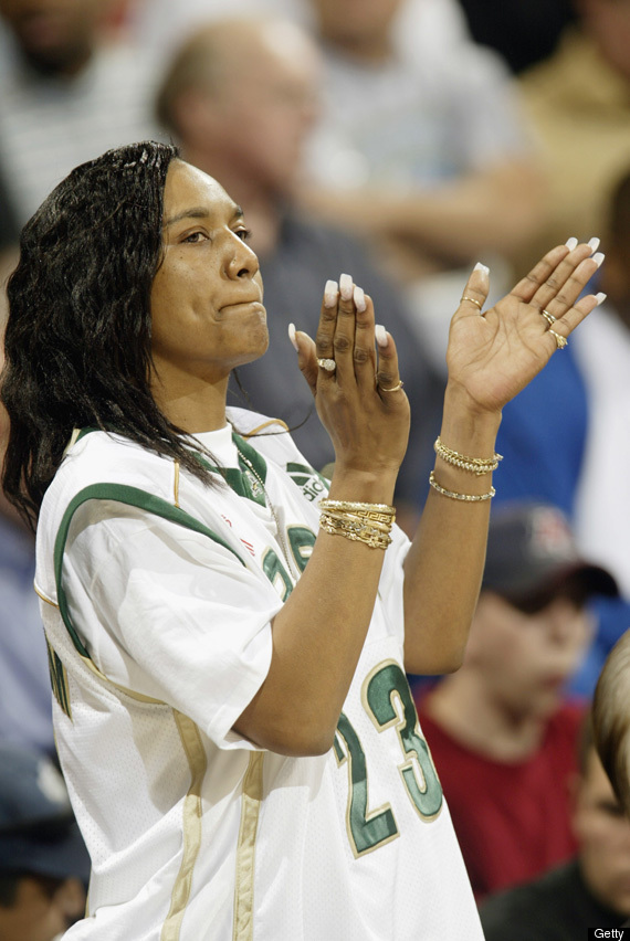 delonte west lebron james mother. LeBron James#39; Mother