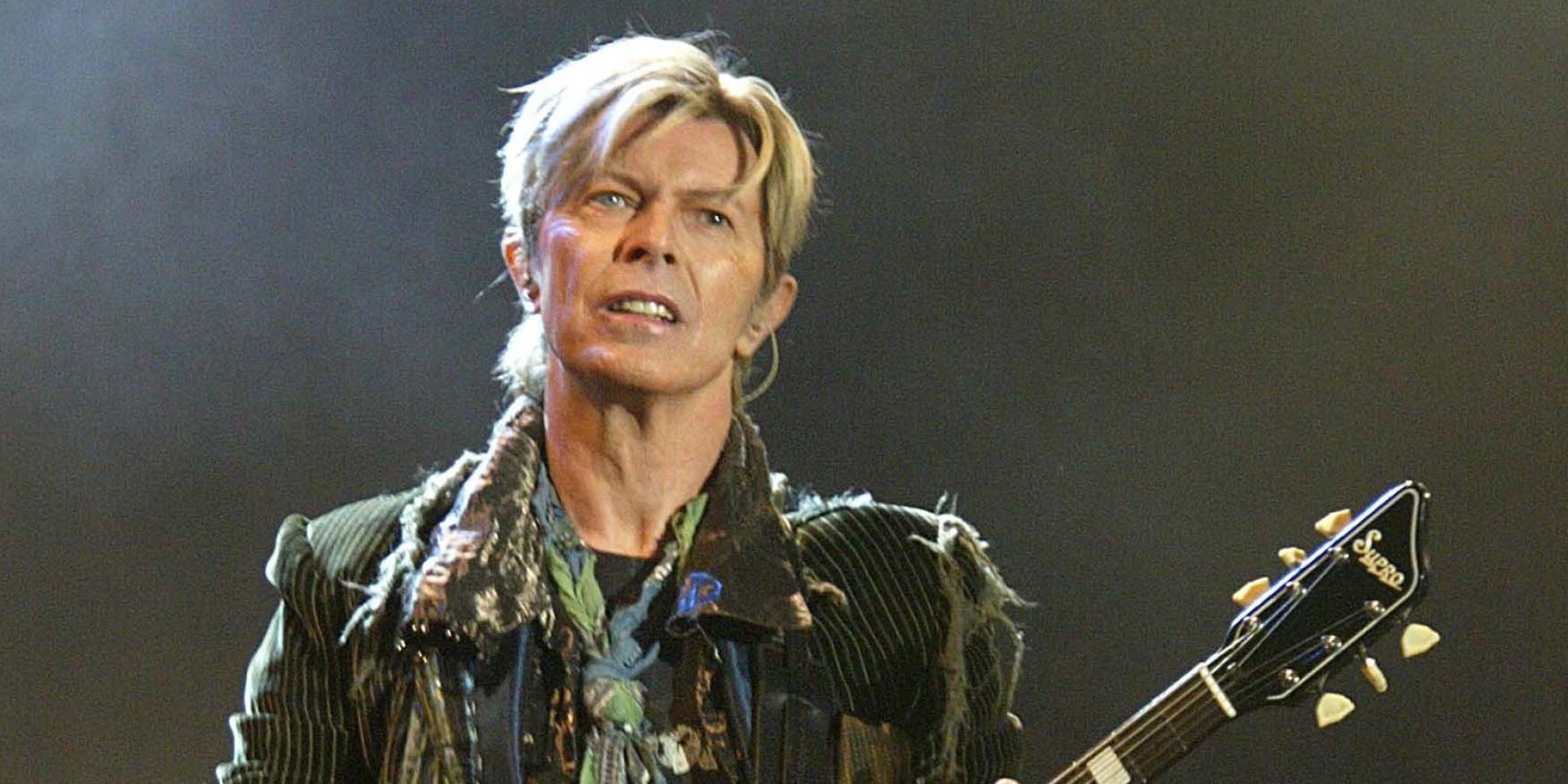 NEW David Bowie Special Edition Time Magazine His Life on Earth 1947 - 2016 80p NEW David Bowie Special Edition Time Magazine His Life on Earth 1947 - 2016 80p