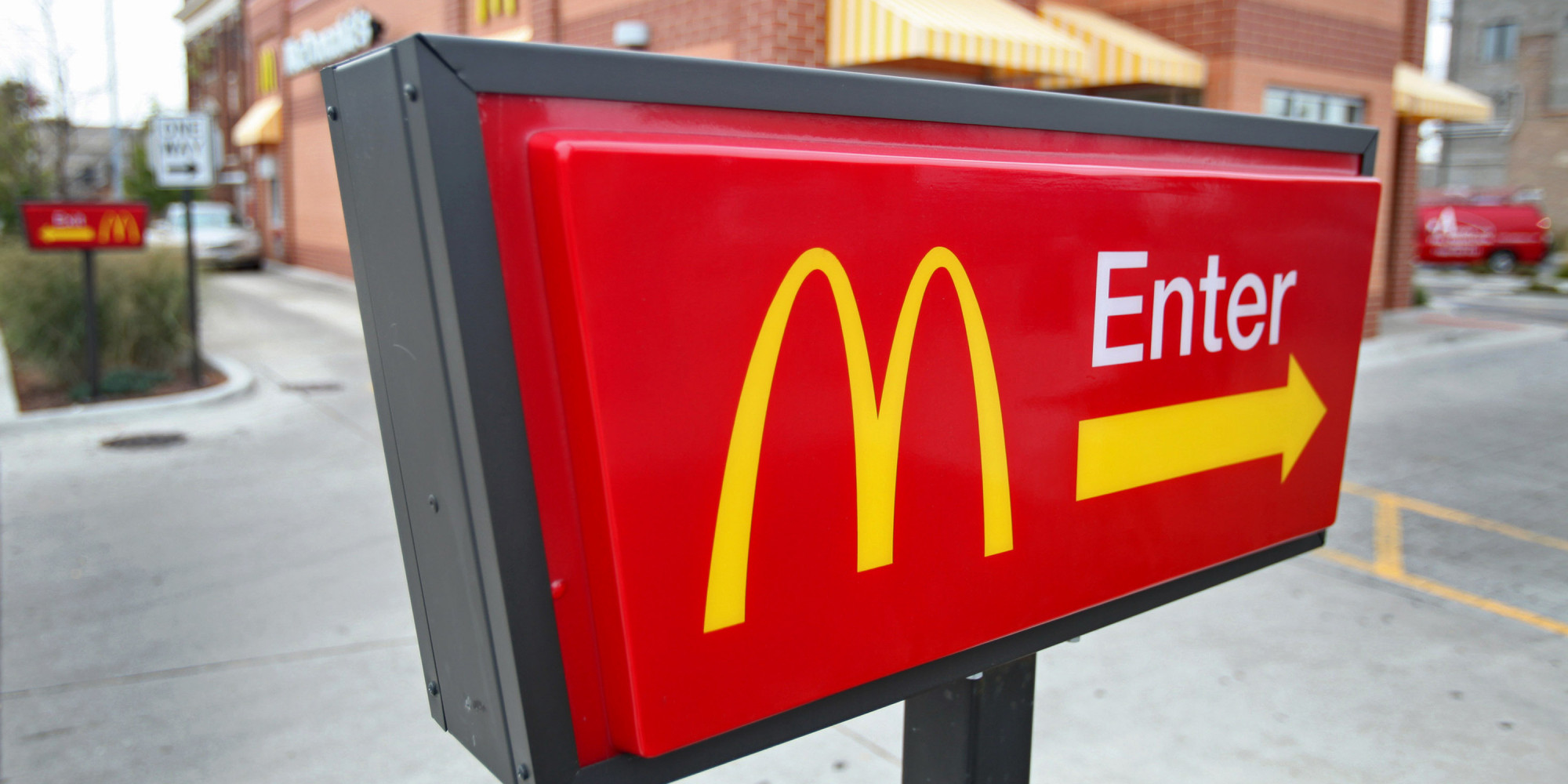 McDonald's Ties Global Menus to World Cup | HuffPost