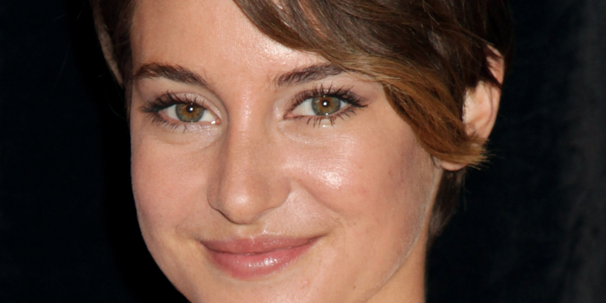 Shailene Woodleys Beauty Secrets Eating Clay And Vitamin D For Her Vagina Huffpost 