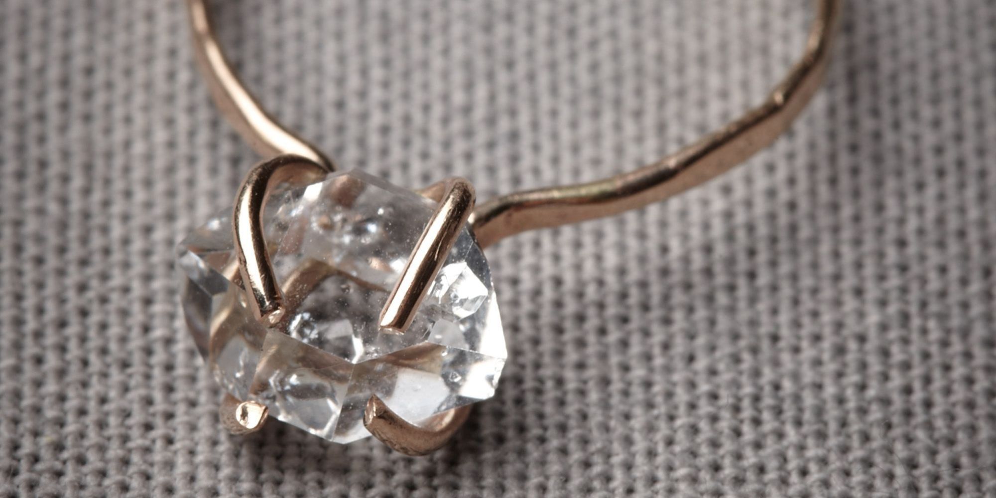 7 Sparkly Engagement Rings For Every Kind Of Bride Huffpost