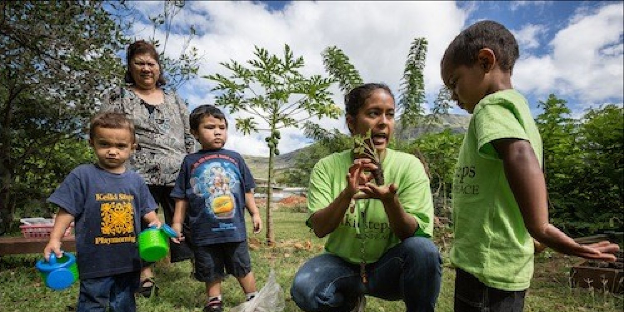 Hawaii's Homeless Kids, Parents Learn Together In Preschool Programs