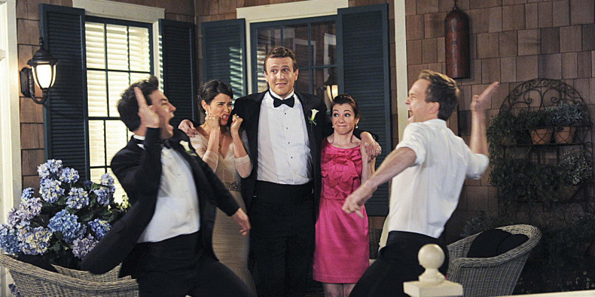 http://i.huffpost.com/gen/1697931/thumbs/o-HIMYM-FINALE-facebook.jpg