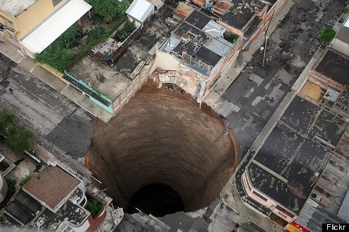 Sinkhole on Guatemala Sinkhole Is Serious Business   The Wastetime Post