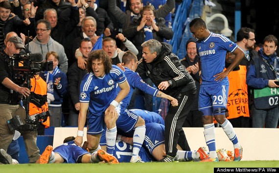 Chelsea 20 PSG Demba Ba Completes Late Blues Comeback (PICTURES)