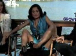 salma hayek upskirt