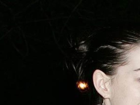 Anne Hathaway Boyfriend Arrested