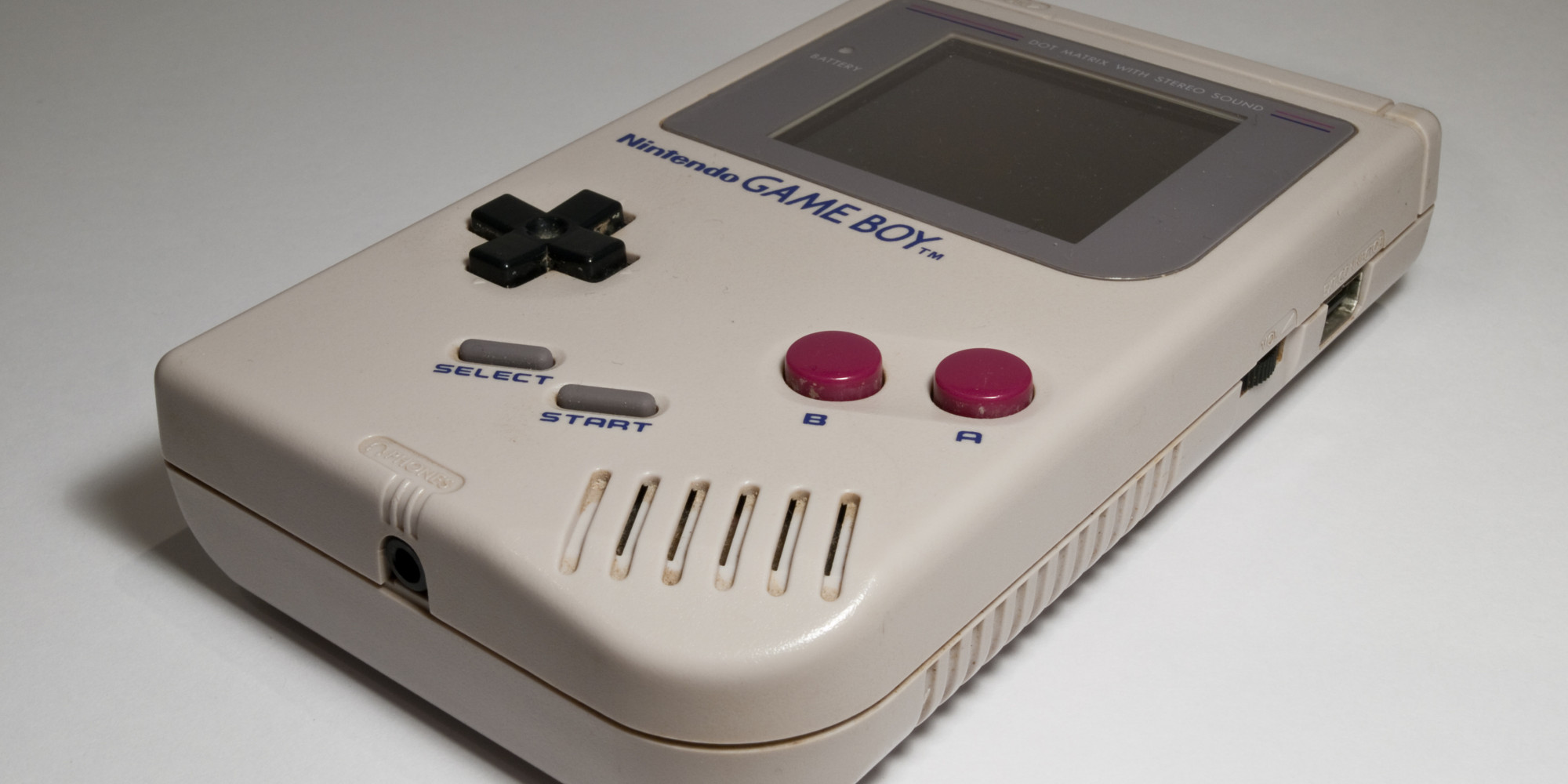 guys-it-has-been-25-years-since-game-boy-first-came-out-huffpost