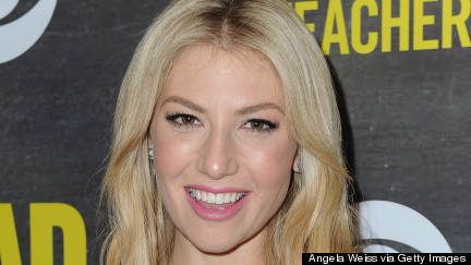 pics of ari graynor boobs sexy girls getting cumed on gif