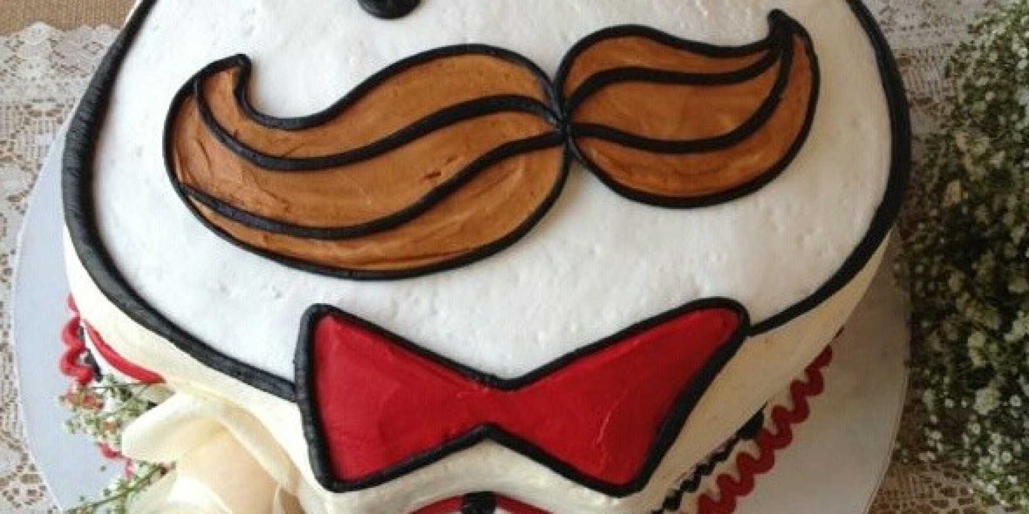 These 12 Groom's Cakes Will Make You Rethink Wedding Desserts