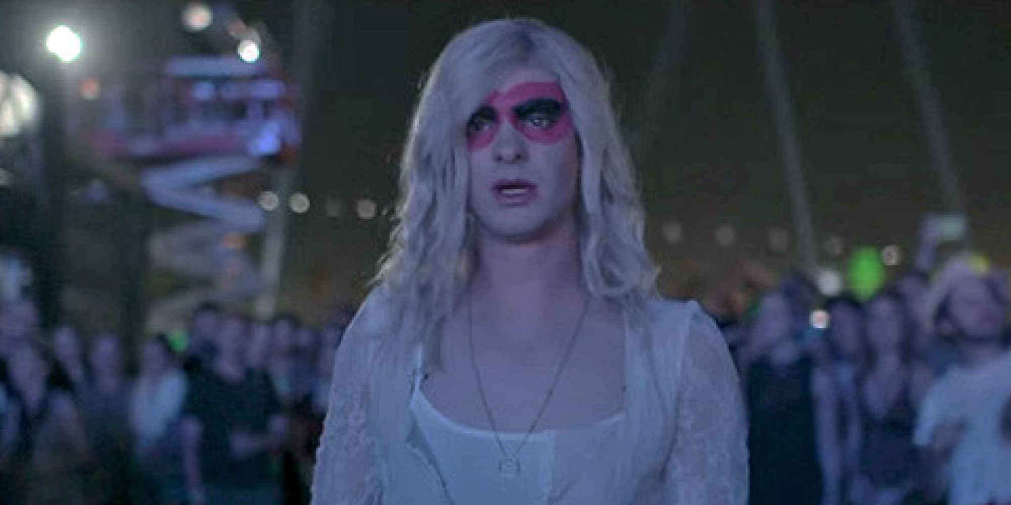 andrew-garfield-does-drag-in-the-arcade-fire-video-for-we-exist