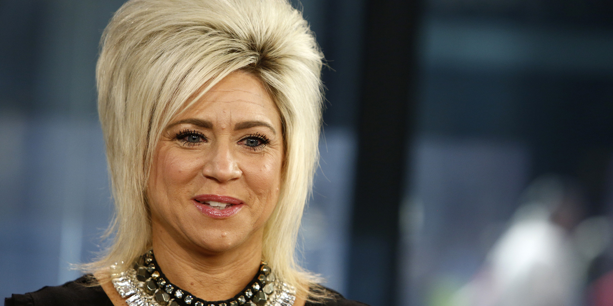 Theresa caputo mercedes #7