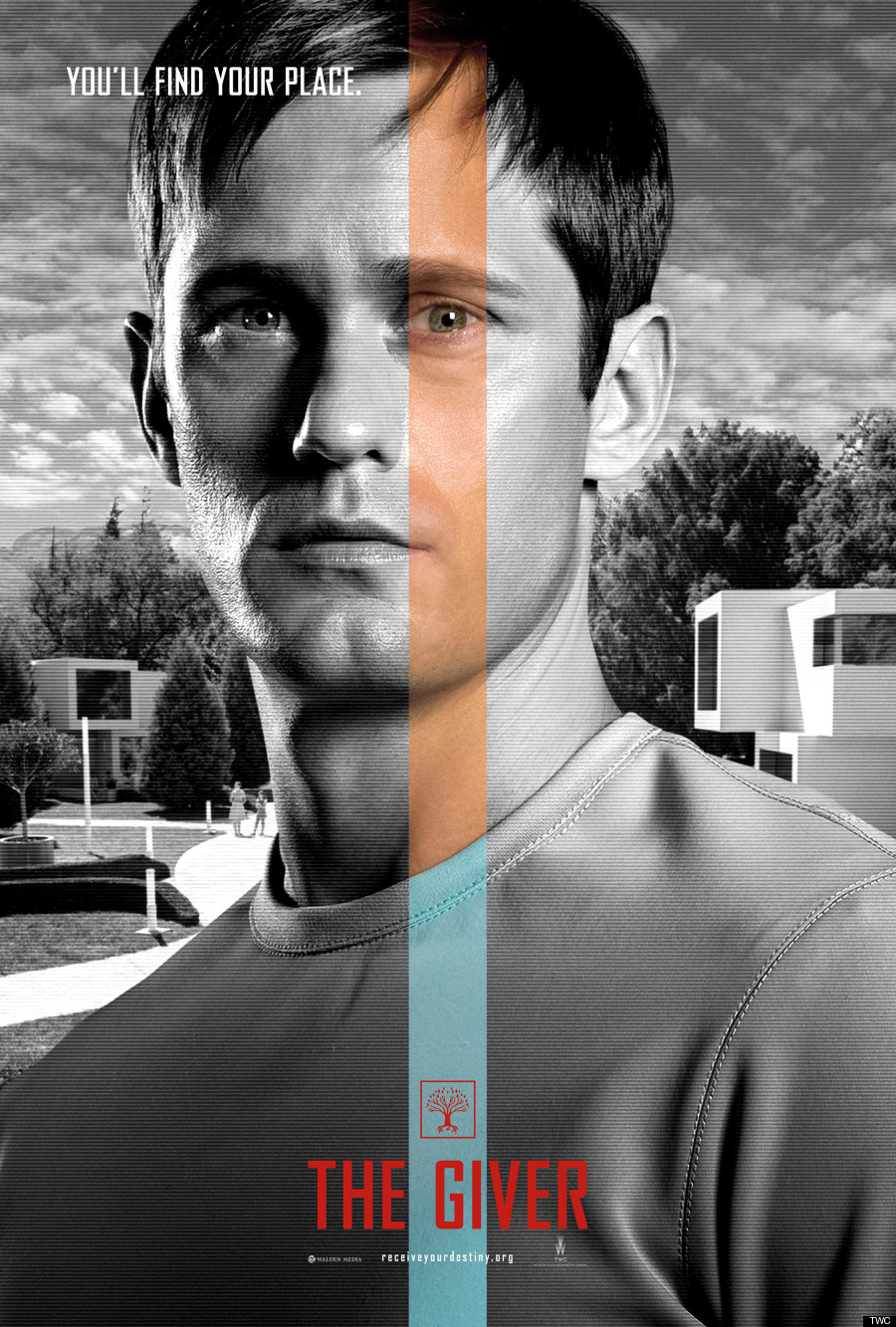 alexander skarsgard the giver