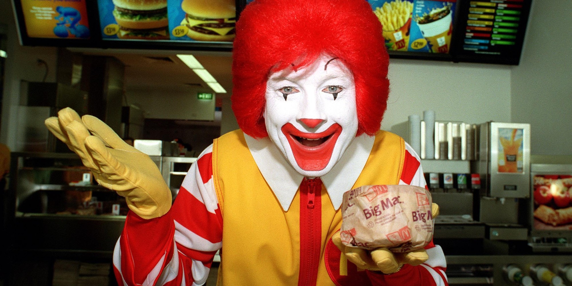 why-you-never-see-ronald-mcdonald-eating-mcdonald-s-food-huffpost