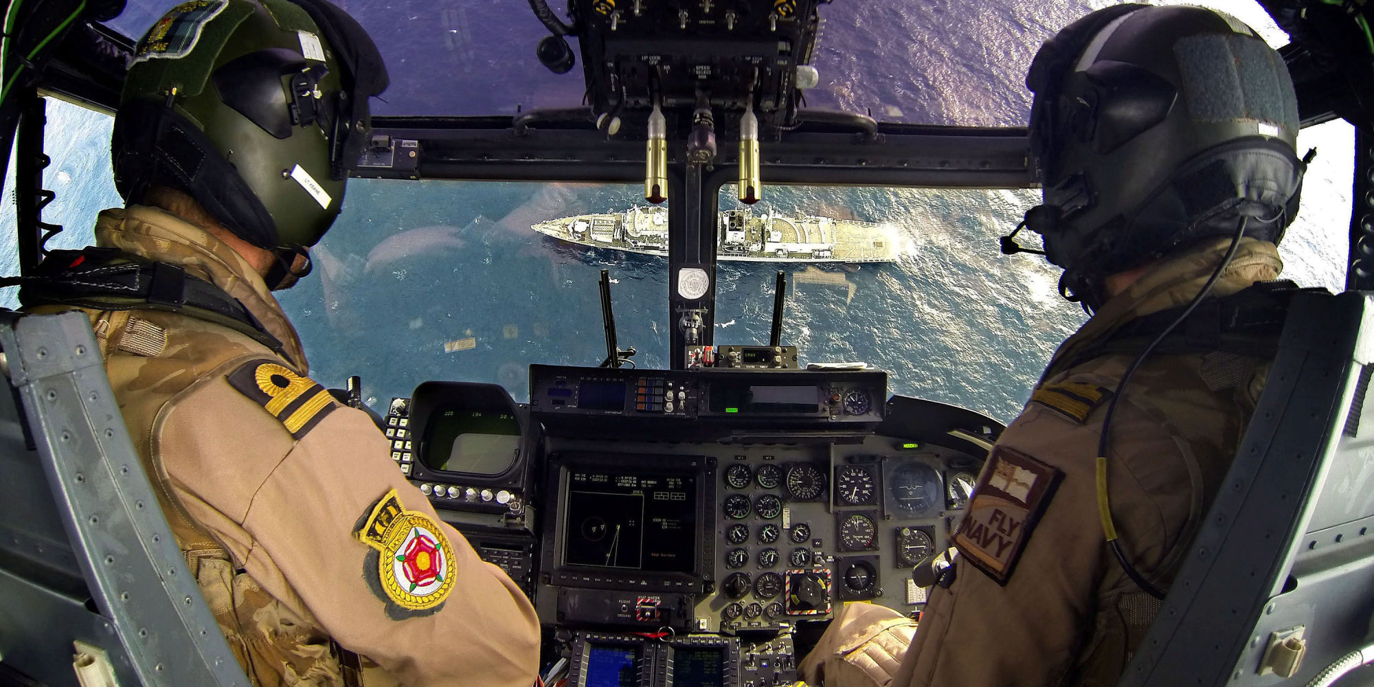 24 Incredible Images From Annual Royal Navy Photographers Competition