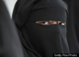 S-veil-ban-small