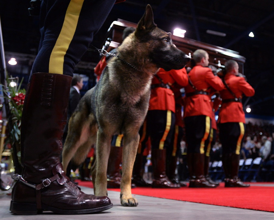In Photos Canada Honours Fallen Moncton Mounties
