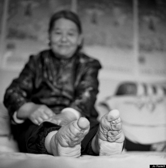 Chinese Foot Binding These Pictures Expose The Barbaric Reality Of The