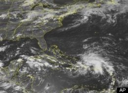 http://i.huffpost.com/gen/185761/thumbs/s-TROPICAL-STORM-BONNIE-large.jpg