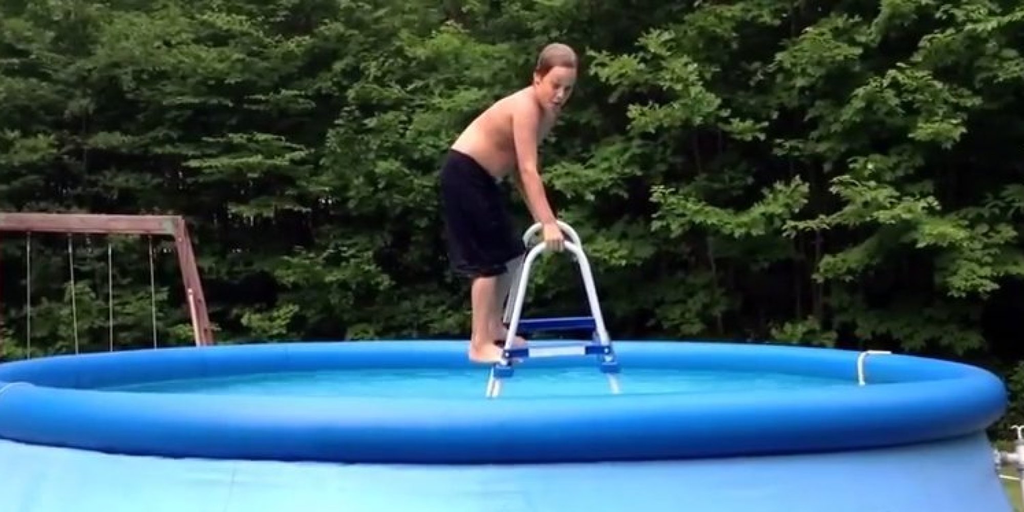 Watch The Very Best Swimming Pool Fails Video Huffpost Uk