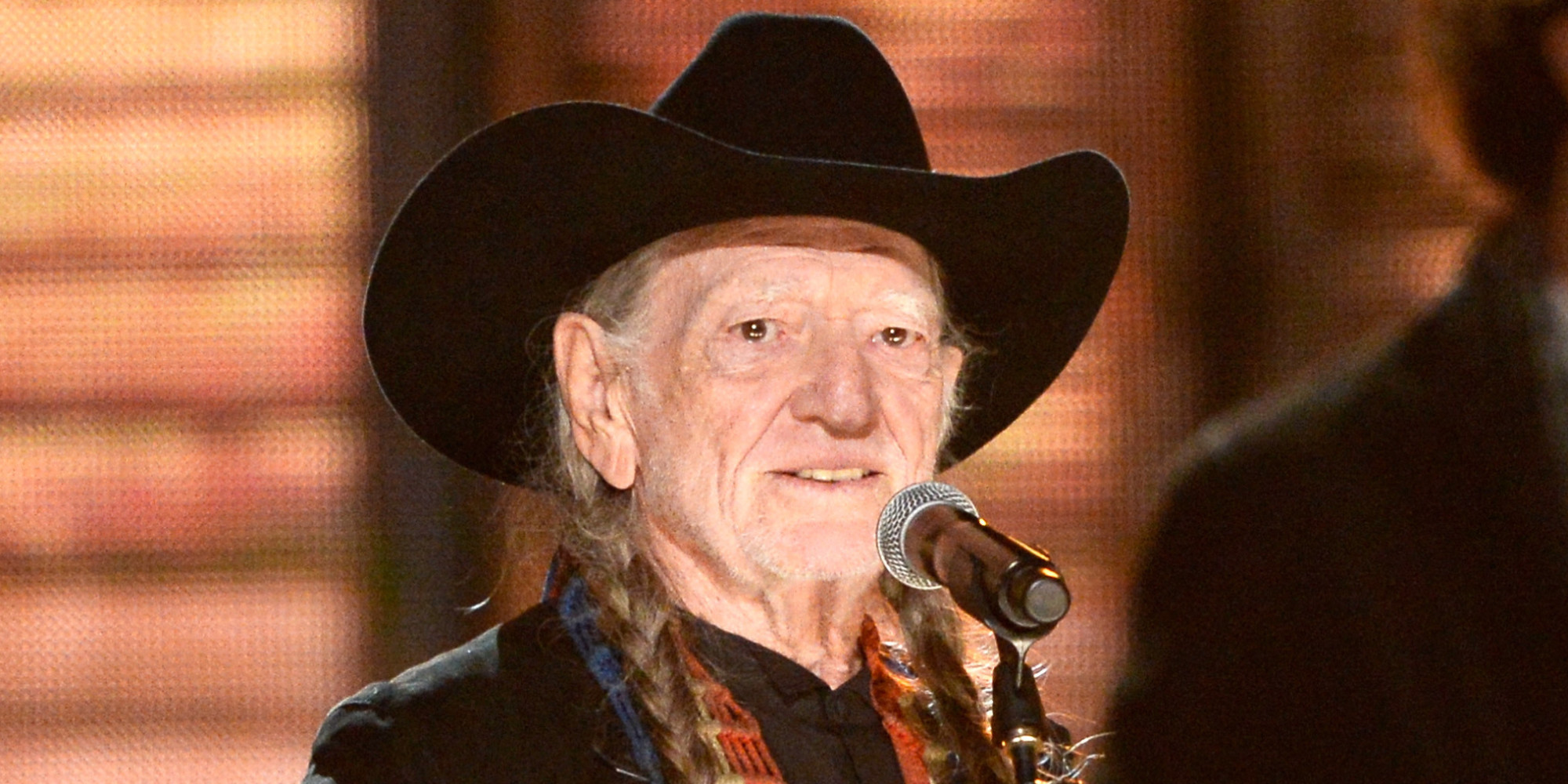 o-WILLIE-NELSON-facebook.jpg