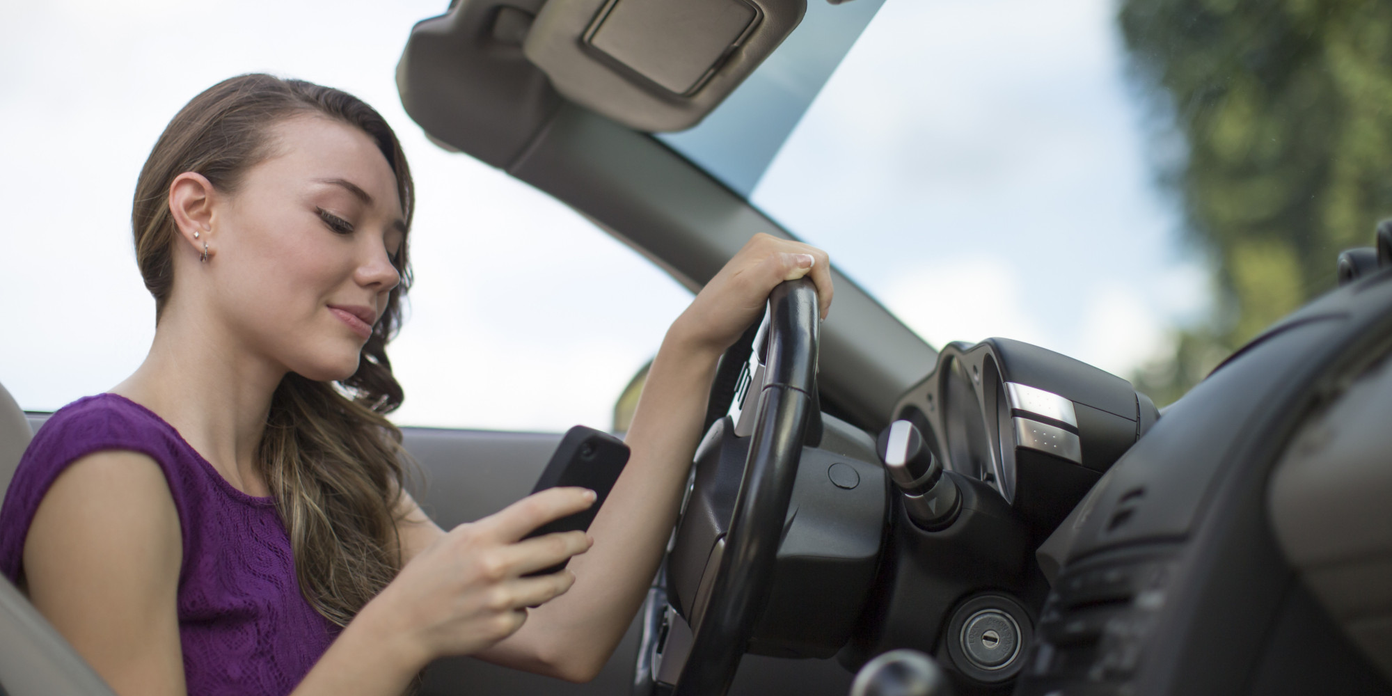 The Dangers Behind Teen Texting And Driving Huffpost