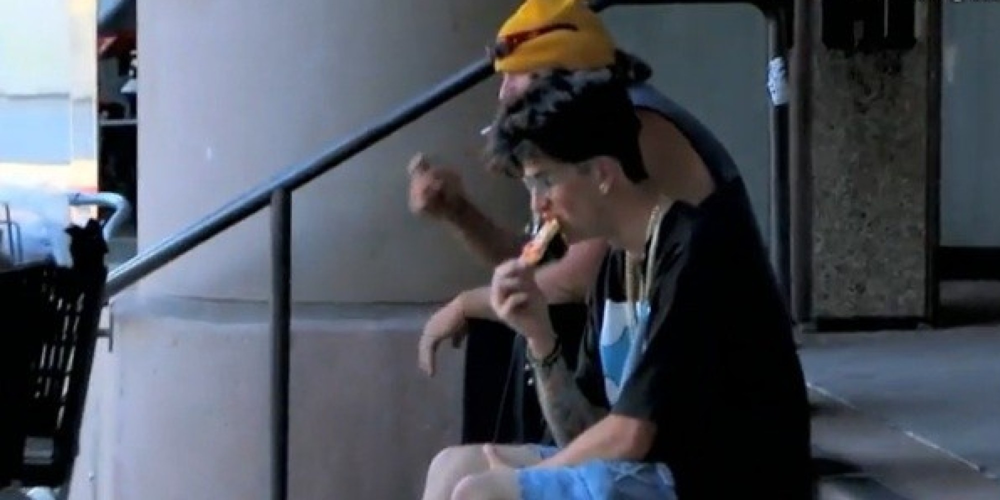 Homeless Man Shares Pizza With Stranger, And We're Splitting Our Lunch