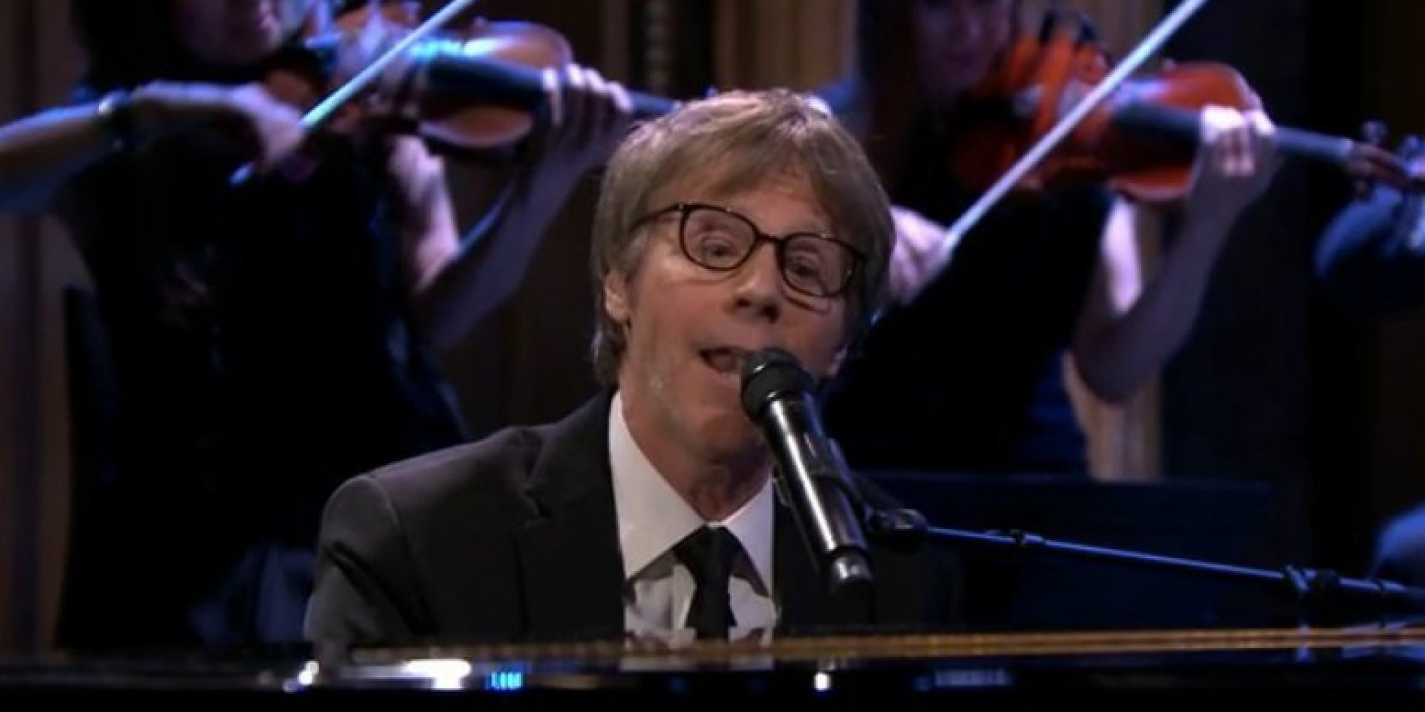 Dana Carvey Sings 'Choppin' Broccoli' With A Full Orchestra On 'The