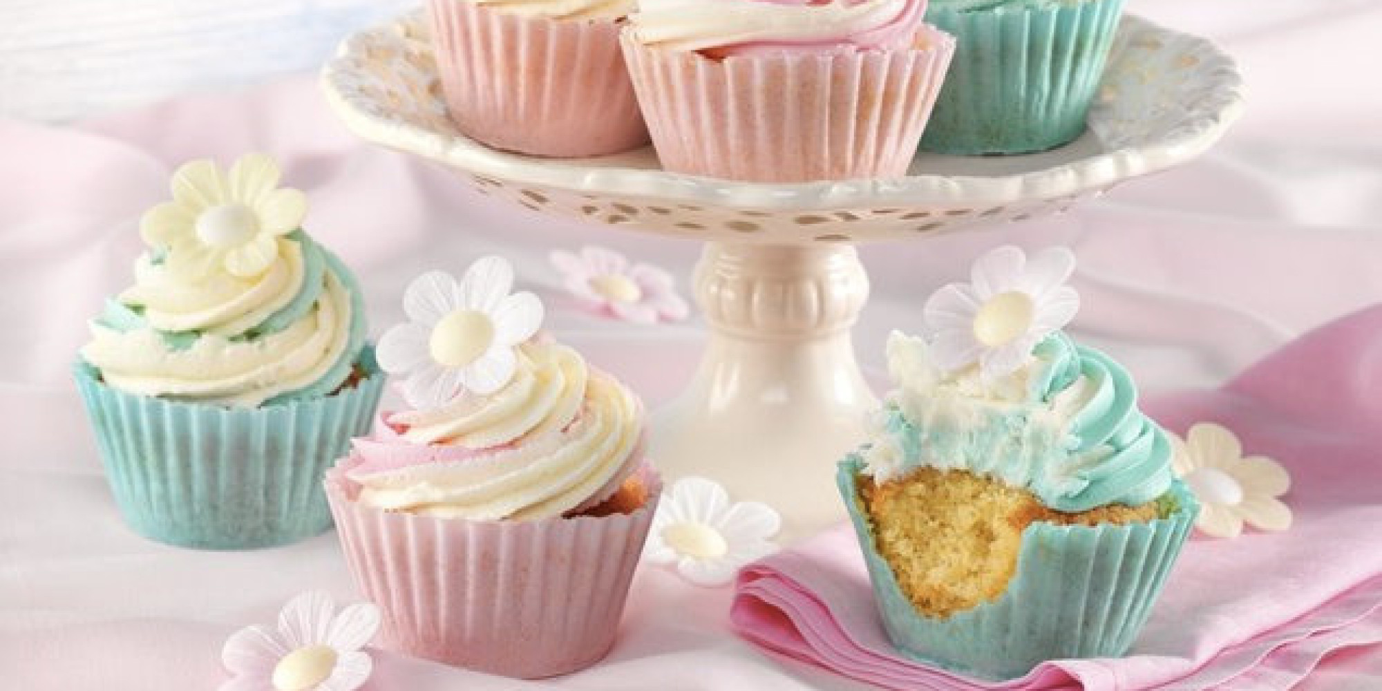edible-wrappers-let-you-eat-cupcakes-with-reckless-abandon-huffpost
