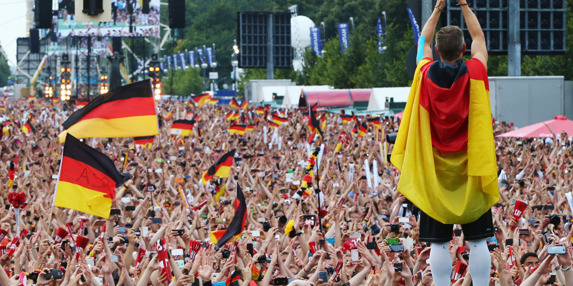 Germany Returns Home To Enormous World Cup Championship Party (VIDEOS, PHOTOS)