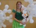 Professional Balloon Artist Gives Anna From 'Frozen' An Inflatable Twist