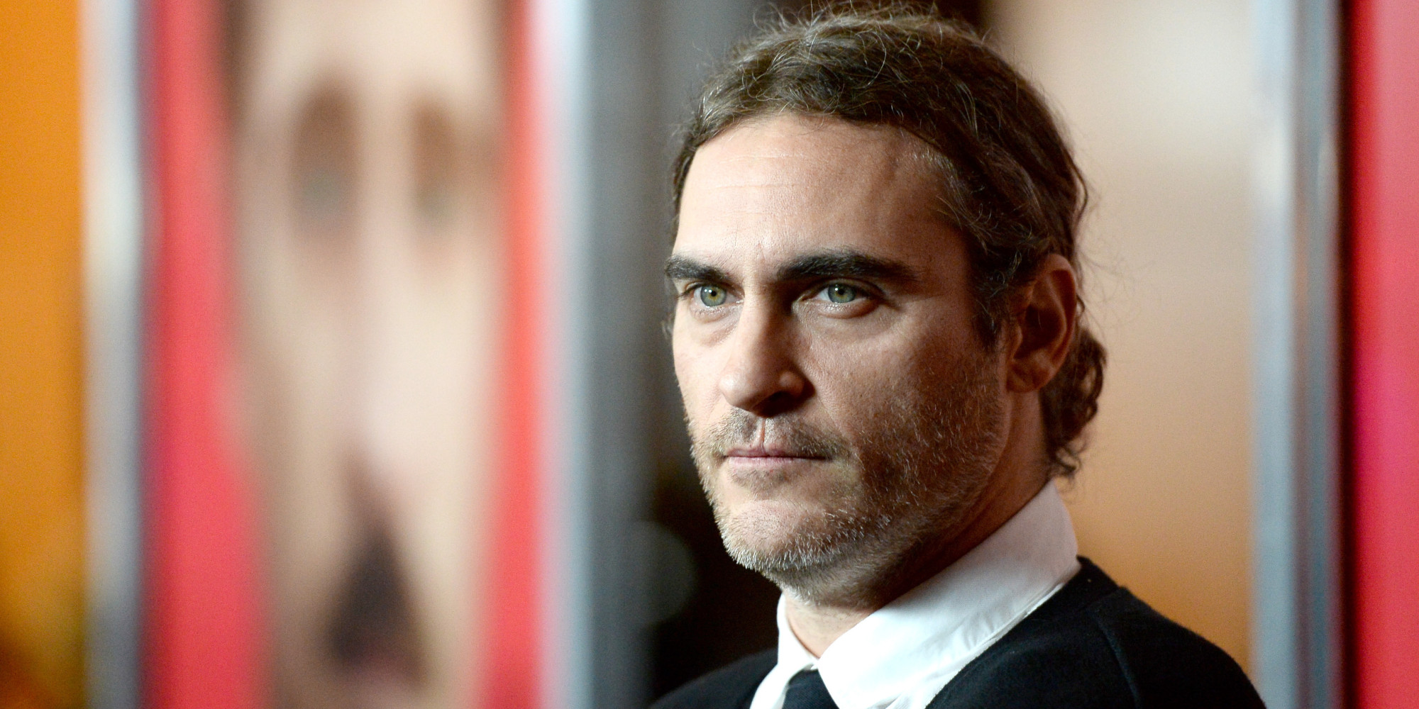 Go Ahead, Stare At Joaquin Phoenix's Forehead. Yup, You See It Now. | HuffPost