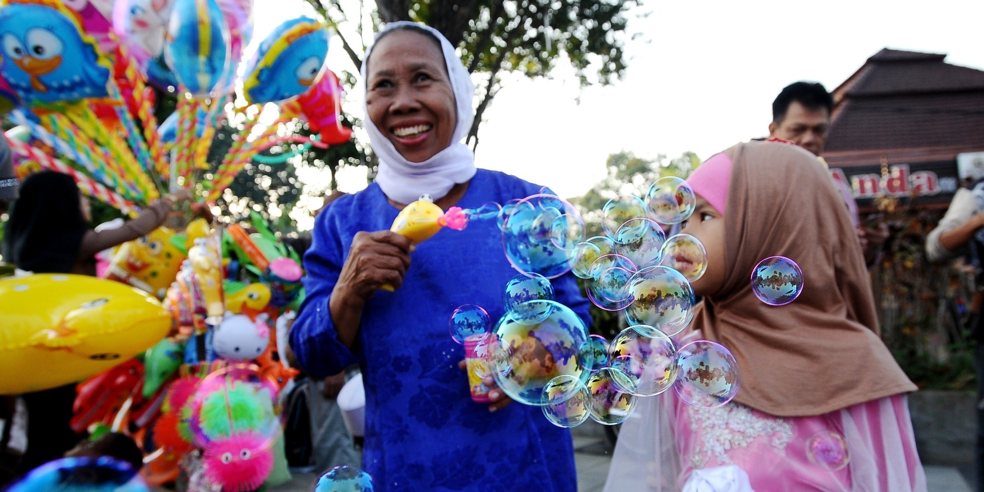 Eid Al-Fitr 2014: A Celebration At The End Of Ramadan