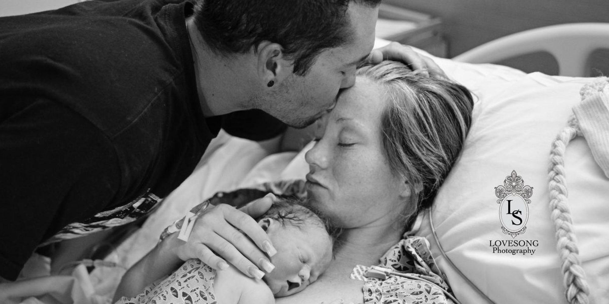 parents-share-devastating-beautiful-photos-to-break-down-the-silence