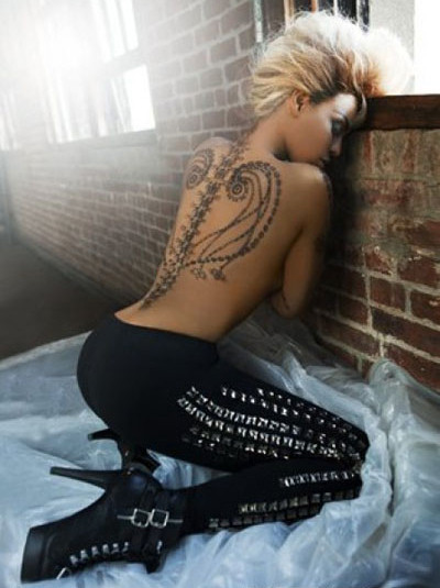 Fashion Leggings 2010 on Beyonce Accused Of Ripping Off Leggings Design  Photos