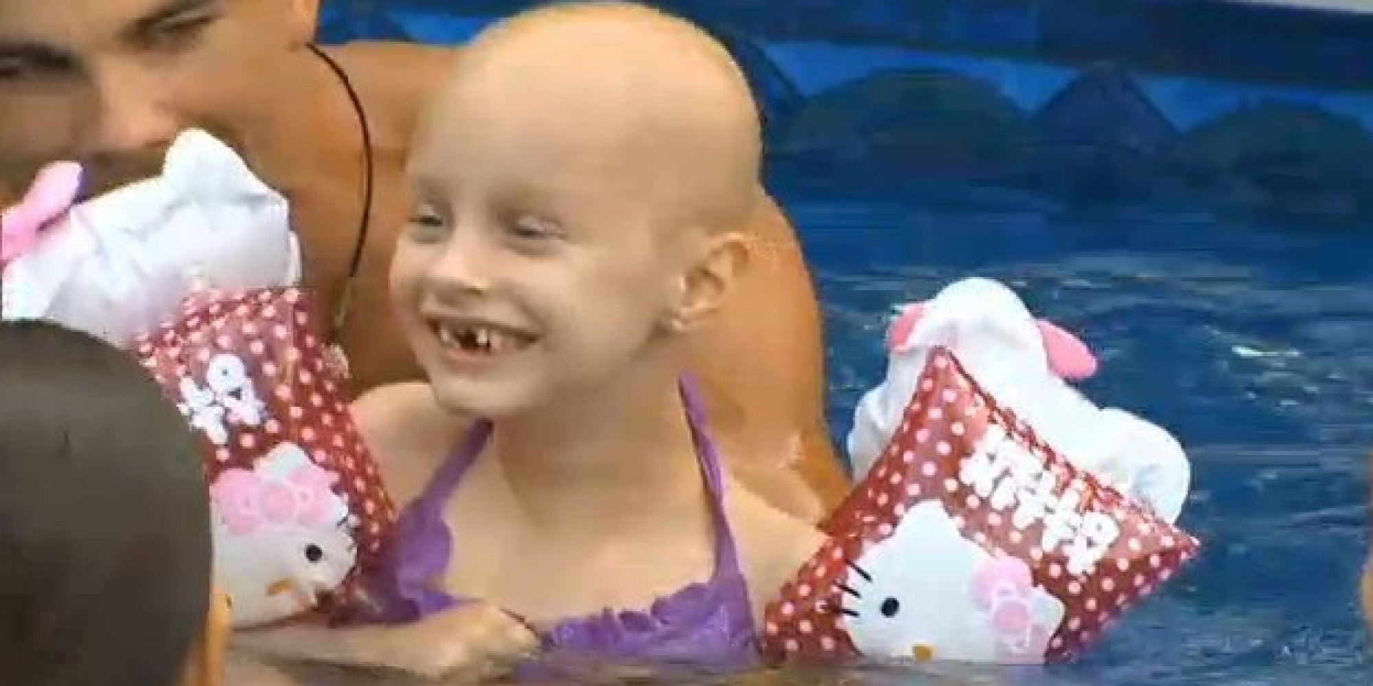 6 Year Old Cancer Patient Cant Stop Smiling After Volunteers Surprise