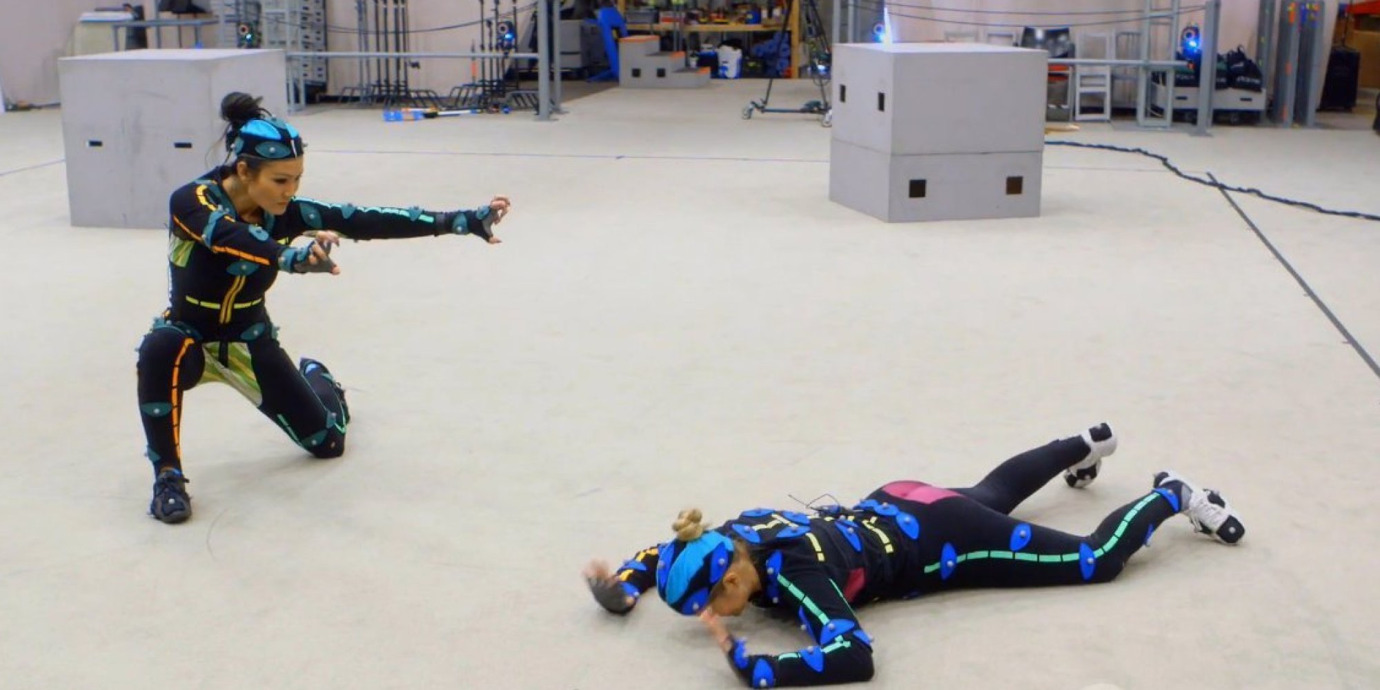 iJustine Dons Motion Caption Suit, Shows Us What Goes On In Video Games